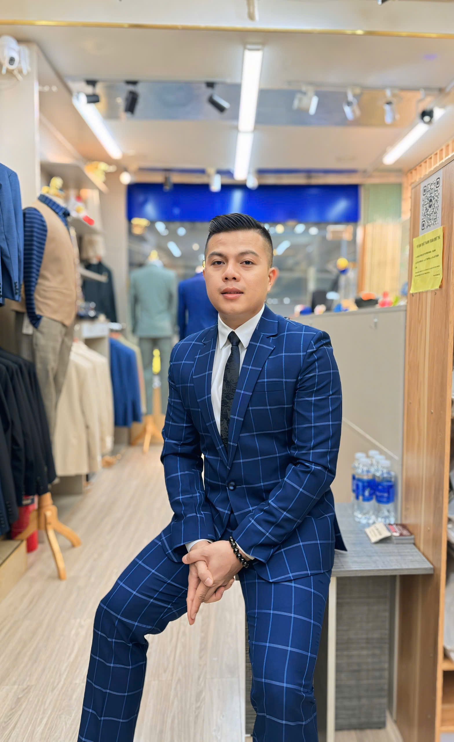 Chọn vest trơn, caro hay sọc như thế nào? — 3