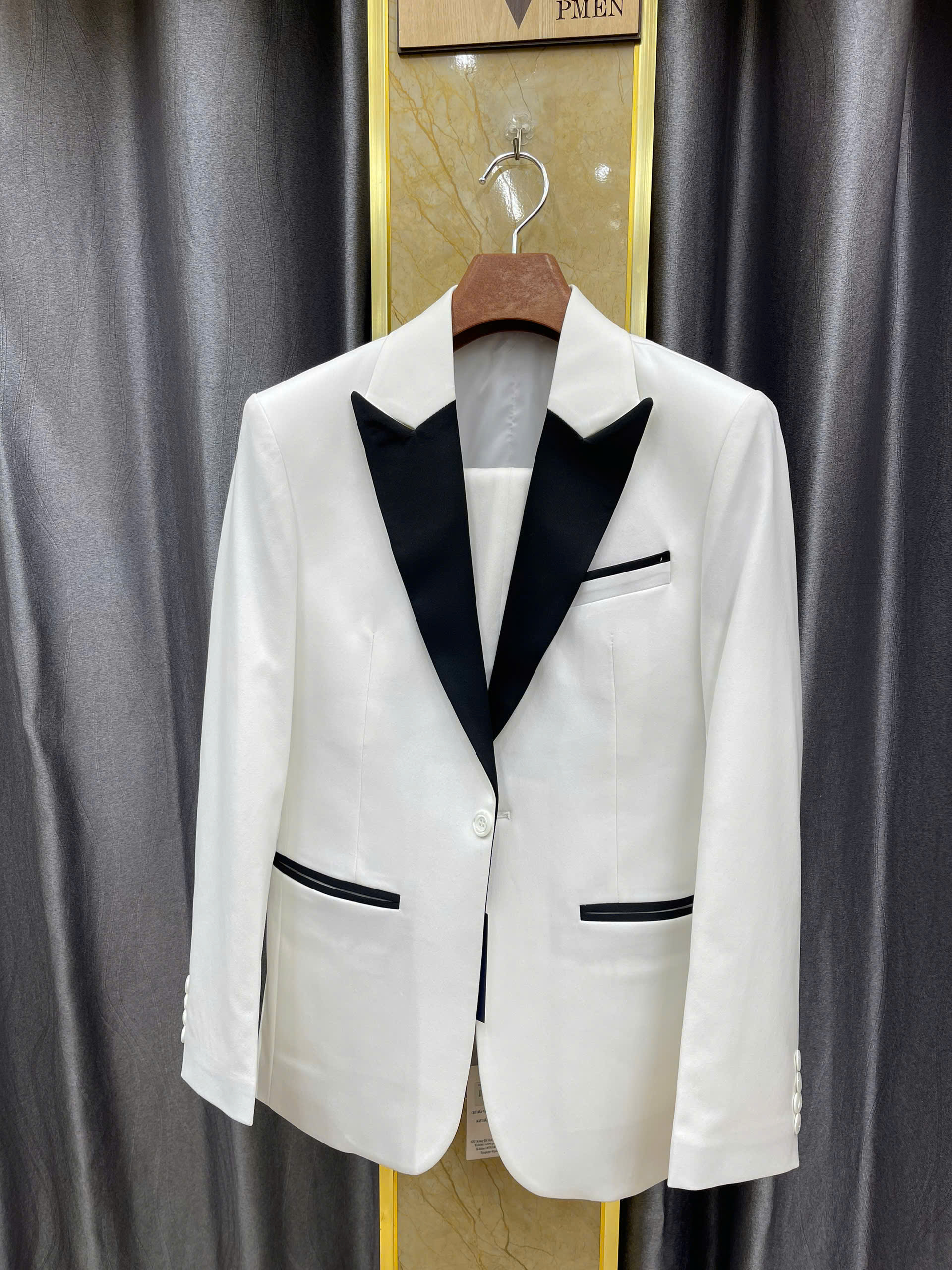 Vest bị ướt mưa: lưu ý trước khi cất — 2