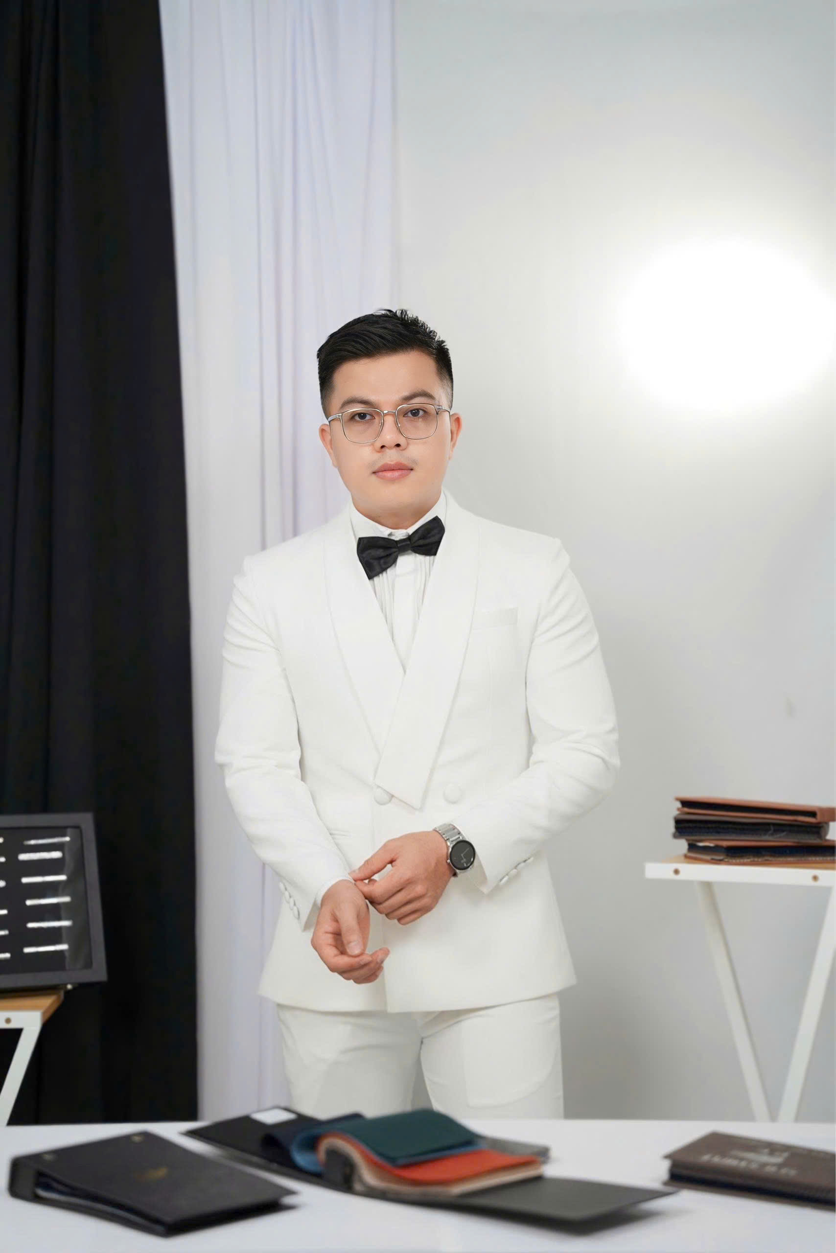 Trắng Medium 2025 Mẫu Thiết Kế Áo Vest + Quần — 4