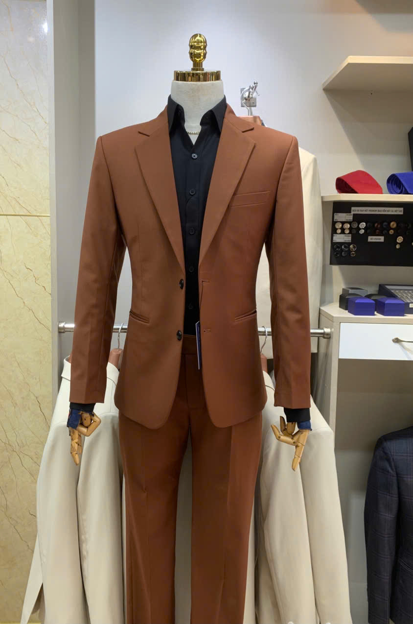 Phối vest nâu: hai hướng dễ so sánh