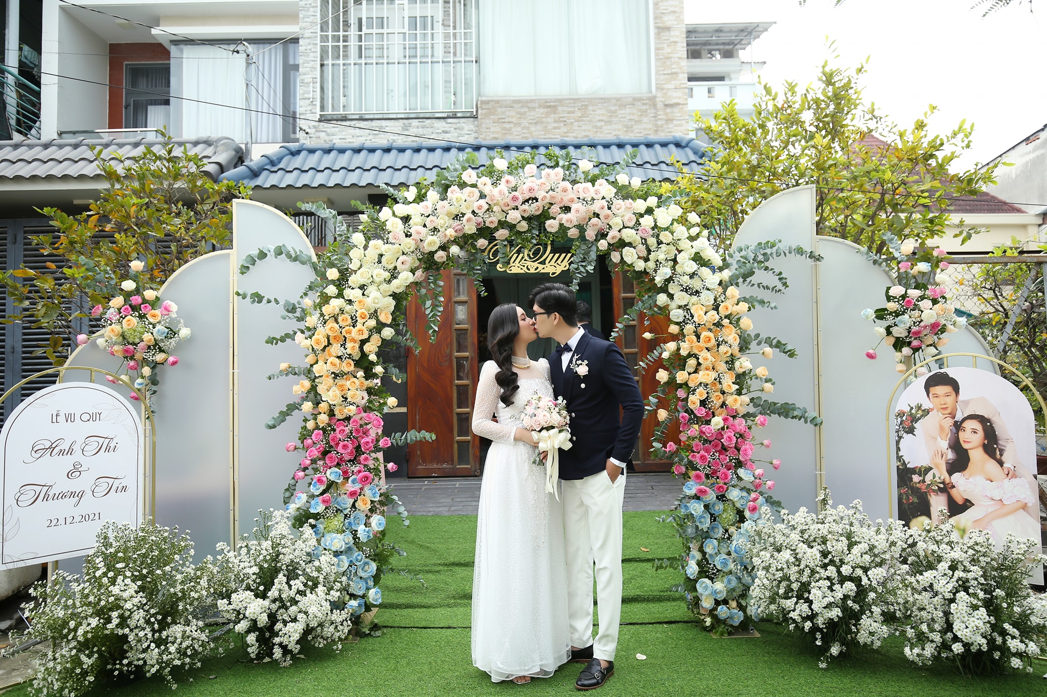 Chọn vest dự tiệc cưới ngoài trời — 2